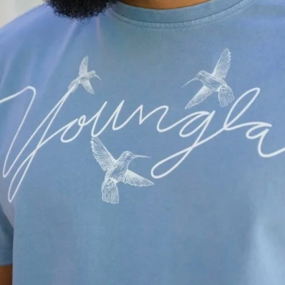 Young LA T-Shirt Men's Medium Blue Short Sleeve Graphic Thick Gym White Birds